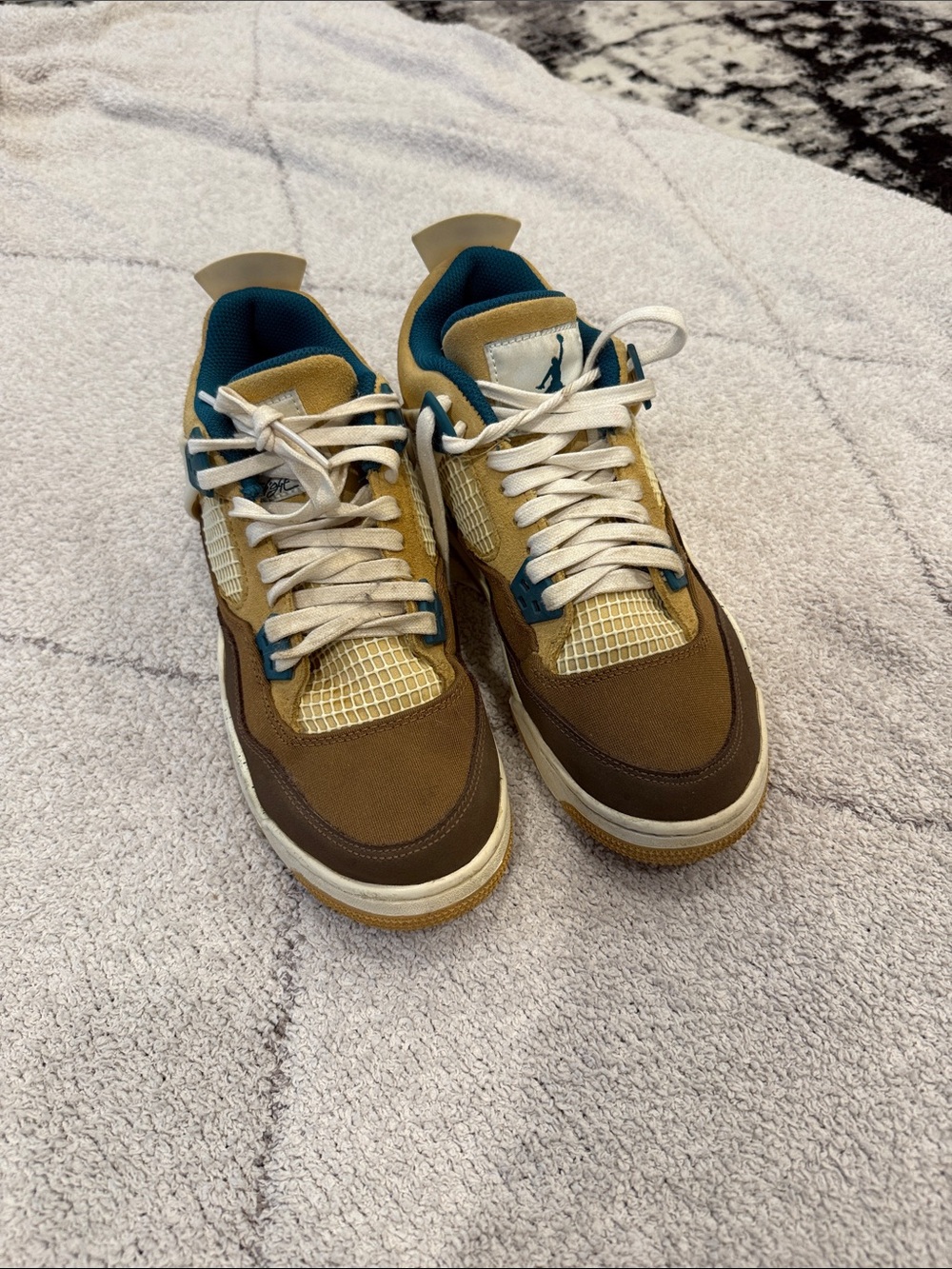 Jordan Men's Brown and Teal Low-Top Sneakers